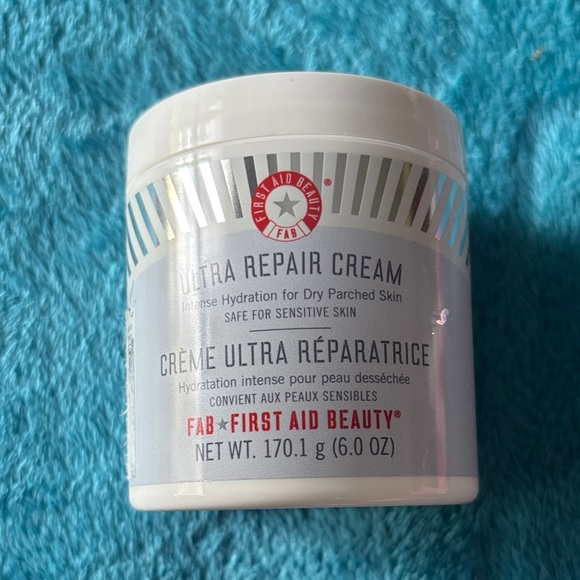 First Aid Beauty Ultra Repair Cream -Sealed/ Brand New - Picture 4 of 6